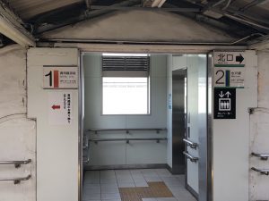 下館駅1番線案内