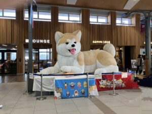 秋田犬のぬいぐるみ